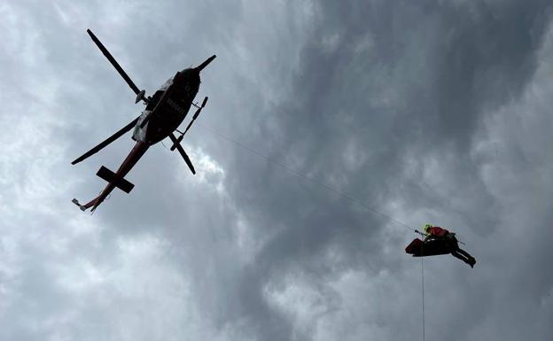 Evacuado el cuerpo de un fallecido en la ruta de los Ojos del Diablo con síntomas de infarto