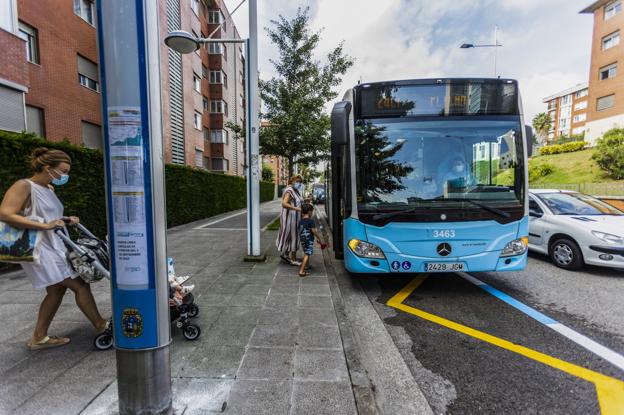 Una vuelta a Santander en la línea 24 del TUS