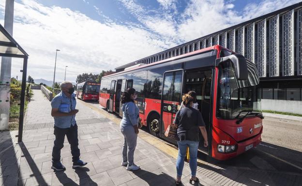 La tarjeta ciudadana sigue sin ponerse en marcha un año después de su adjudicación