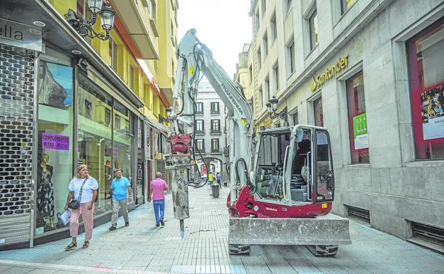 Comienzan las obras de la calle San Francisco para llegar renovada a la campaña navideña