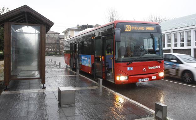 Torrelavega optará a la rebaja del 30% en el transporte público