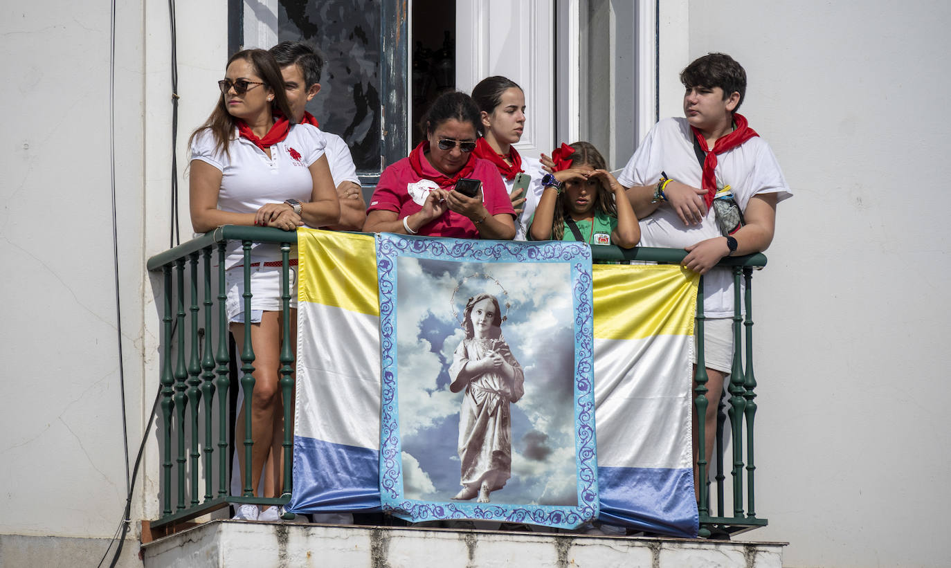 Imágenes del segundo encierro de Ampuero