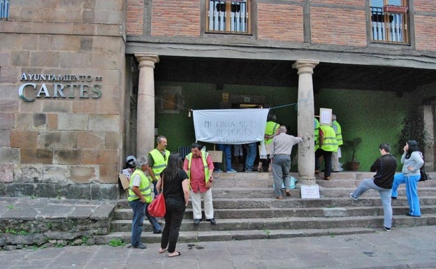 Los afectados por la Ley de Montes se manifestarán en Cartes