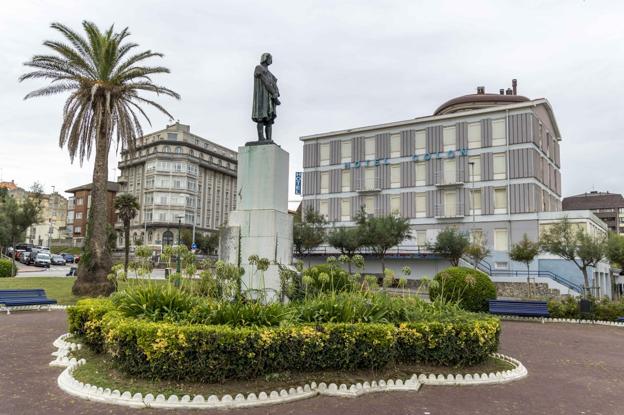 El hotel Colón de El Sardinero busca nuevo dueño siete años después de su cierre