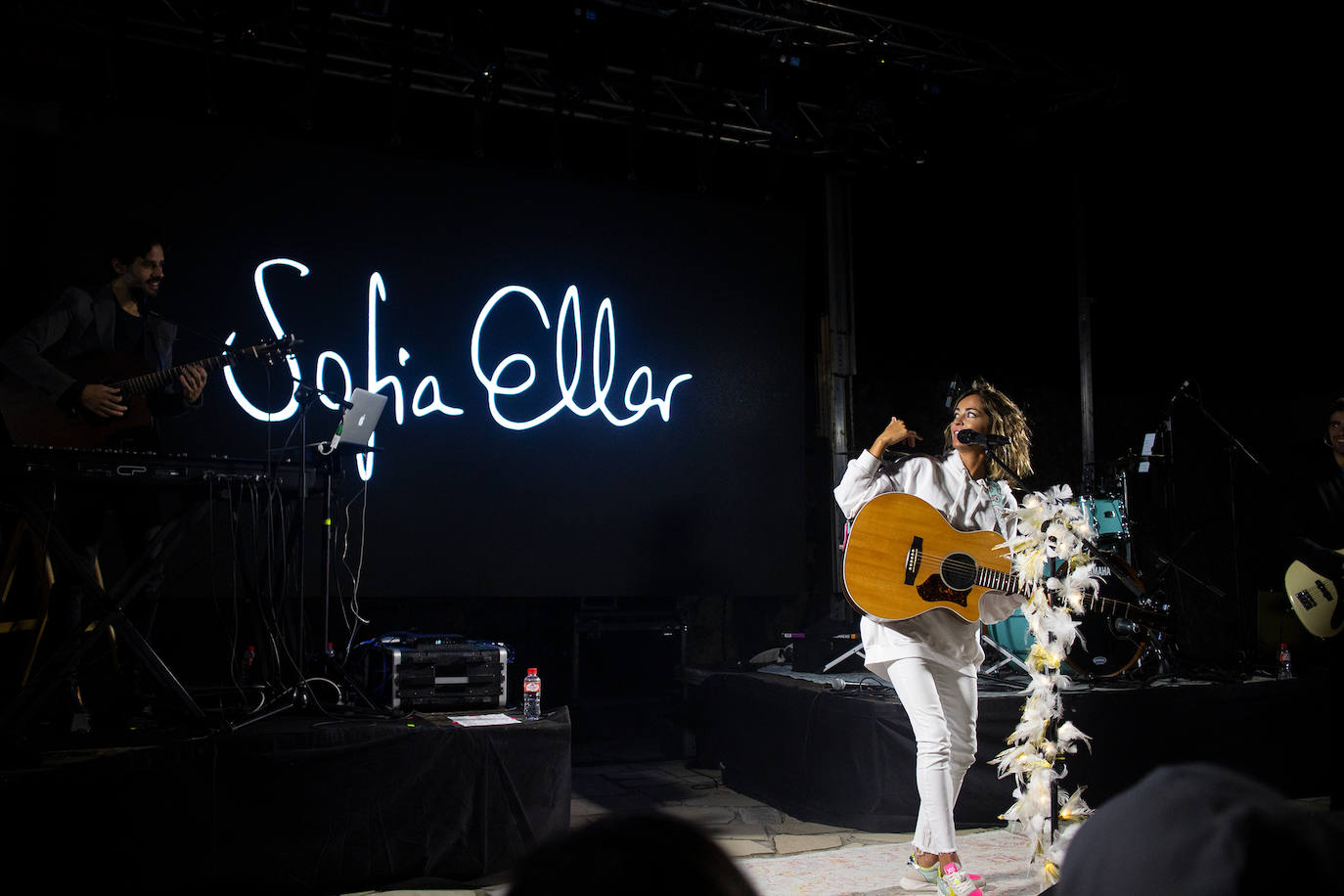 Sofía Ellar y Sara Sua en El Torco