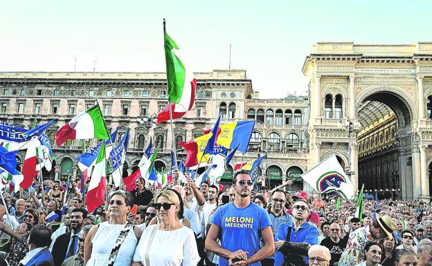 La sombra de Mussolini