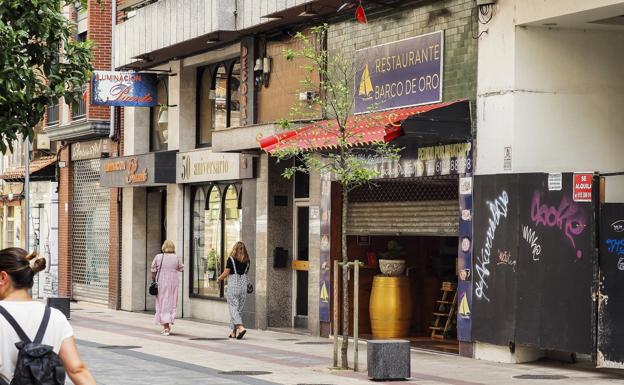 El Ayuntamiento estudia sanciones por la cabra sacrificada en la puerta trasera de un restaurante