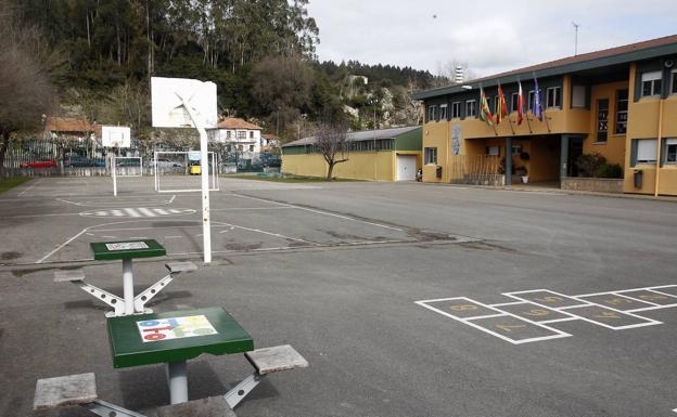 Senor cubrirá la pista deportiva del colegio público de Ganzo