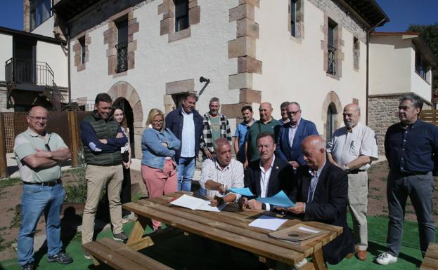 El Gobierno financia una docena de proyectos de emprendedores en la comarca Campoo-Los Valles