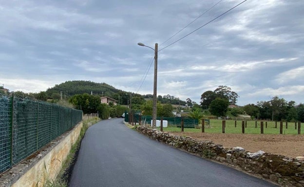 Castro encarga la redacción del proyecto de la segunda fase de asfaltados en las Juntas Vecinales