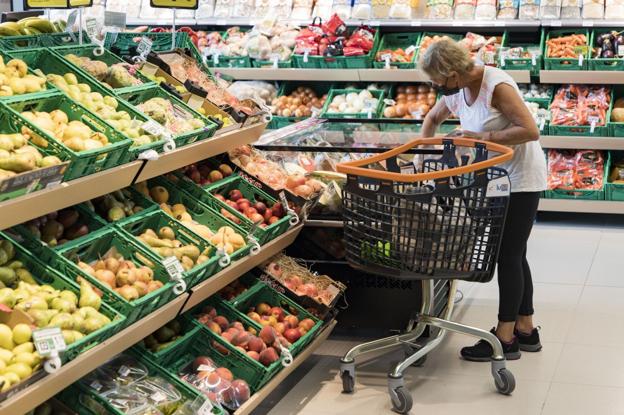 Los 'súper' cántabros mantienen su plan de expansión pese al reto de la inflación