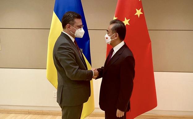 China aboga por respetar «la soberanía e integridad territorial» de Ucrania