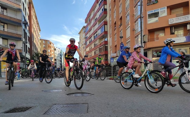 Camargo se sube a la bici