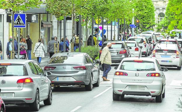 Inquietud en Santander y Torrelavega por las zonas vetadas a coches contaminantes