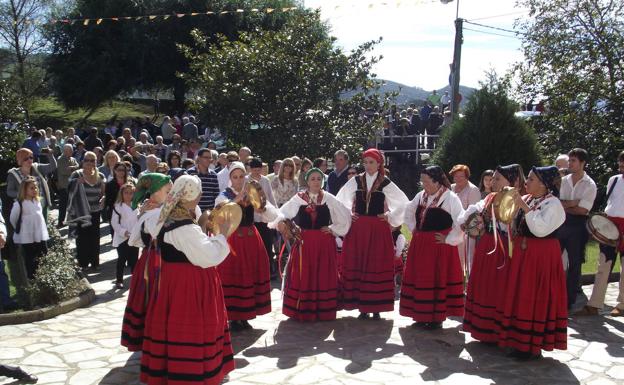 Guarnizo celebra durante diez días las fiestas del Pilar