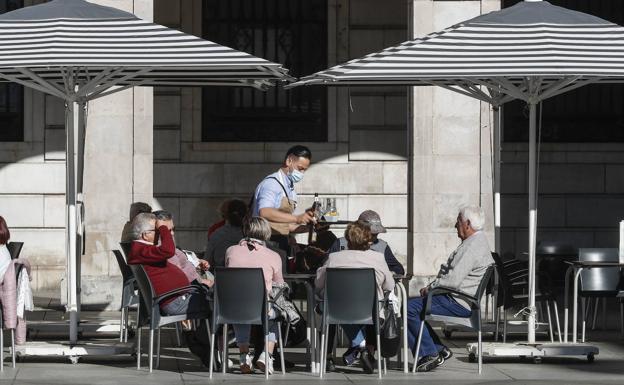 Cantabria suma 657 parados y destruye 5.319 empleos en septiembre