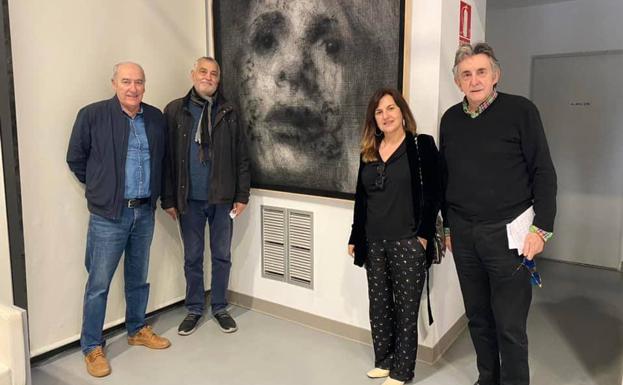 Villaescusa inaugura la muestra de su II Concurso Nacional de Pintura