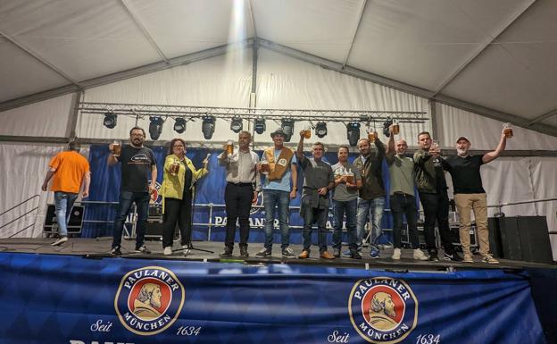 La Cofradía de Pescadores de San Martín nombrada Cervecera Mayor del festival pejino