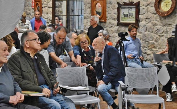 El PSOE fuerza a la Corporación de Arenas a pronunciarse sobre la planta de biogás