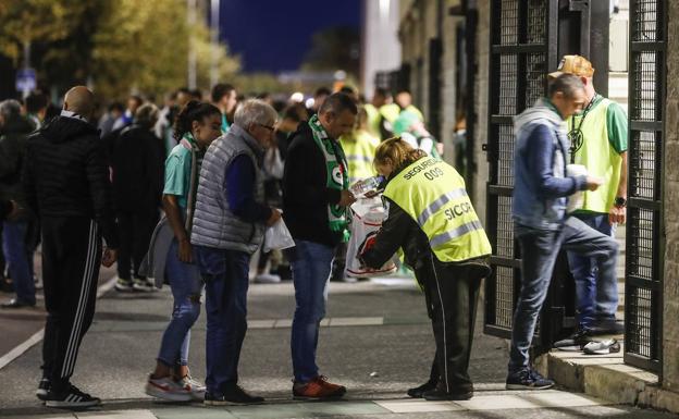 Fuerte dispositivo policial de cara al partido de esta noche