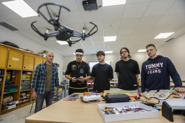 Los drones llegan a las aulas