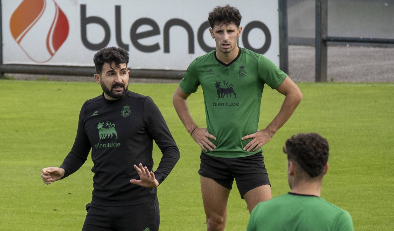 «Hay que ser equilibrados y hacer un partido muy redondo para ganarle a la Ponferradina»