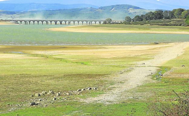 Esto es el Pantano del Ebro