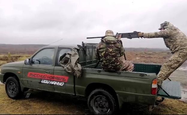 'Guerras Toyota' en Ucrania: coches de segunda mano contra tanques rusos de dos millones de euros