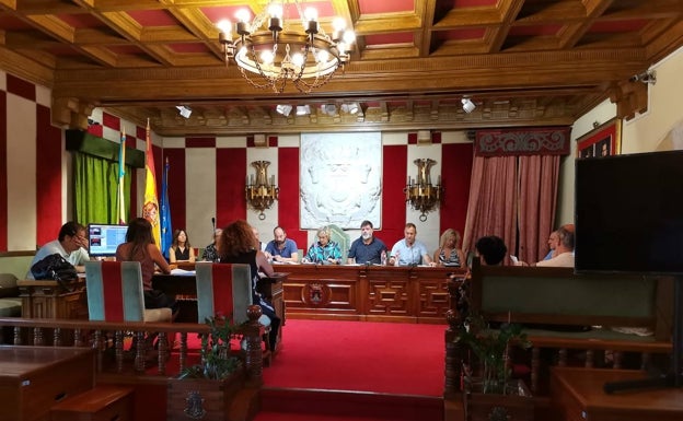 El Pleno de Camargo abre dos expedientes contra Sintrasa