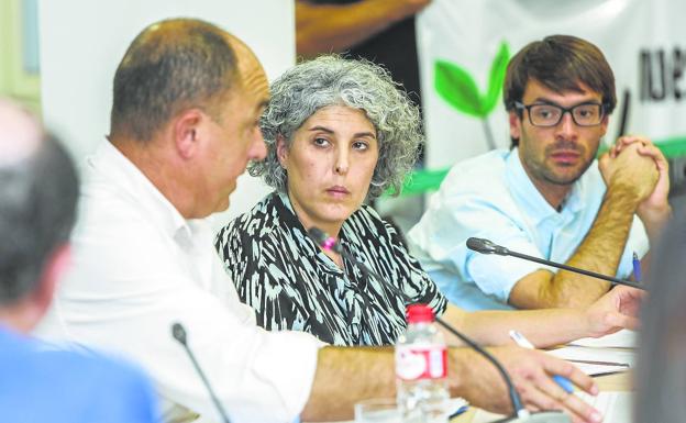 La «desastrosa» gestión en Servicios Sociales enciende el debate del Pleno de Torrelavega