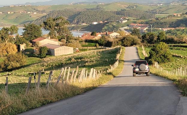 El proyecto de asfaltado de San Vicente de la Barquera, a punto de concluir