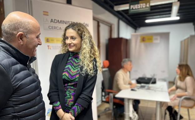 'La Administración cerca de ti' arranca en Cartes para «facilitar la vida al ciudadano»