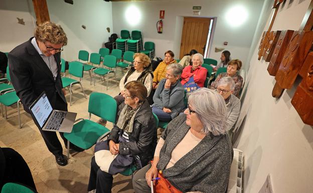 La formación financiera llega hasta las mujeres rurales