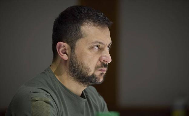 Zelenski se queda solo en la defensa de que el misil «no era ucraniano»