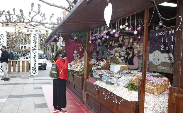 La Feria de Navidad abre el viernes en Torrelavega con 20 casetas y una carpa para actuaciones en la Avenida de España