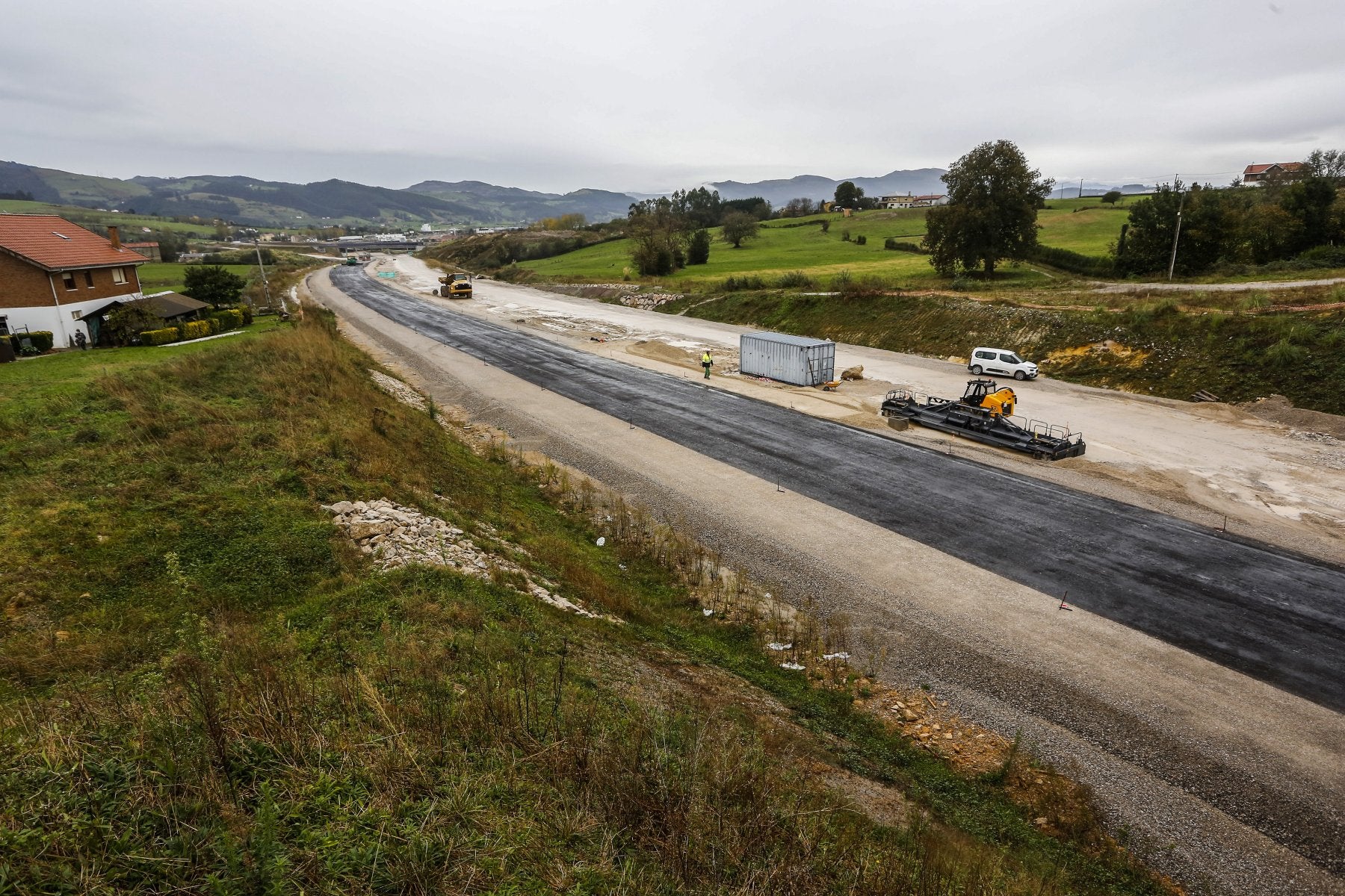 El polígono de La Hilera fija su hoja de ruta ambiental y avanza hacia su aprobación