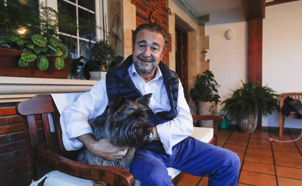 Juan José Fernández: «La compañía de un perro siempre merece la pena»