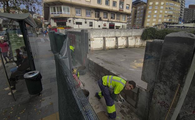 Cultura retira los murales de Emilio Barrero dentro de los trabajos previos del Mupac