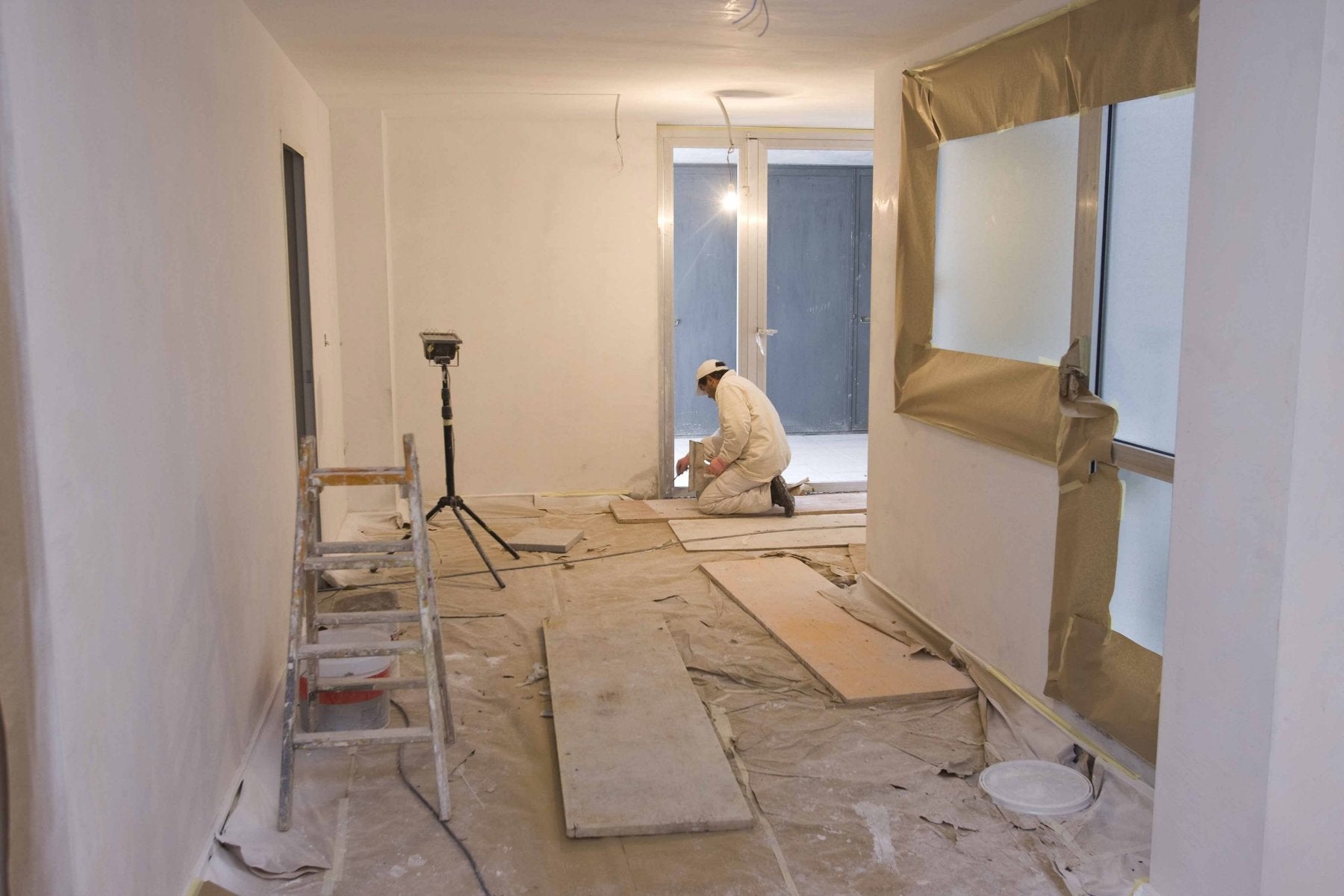 Industria apoya la inversión de 1,2 millones en la expansión de 77 micropymes de Cantabria