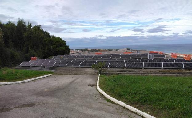 Obras Públicas instalará paneles solares en las depuradoras para fomentar el ahorro