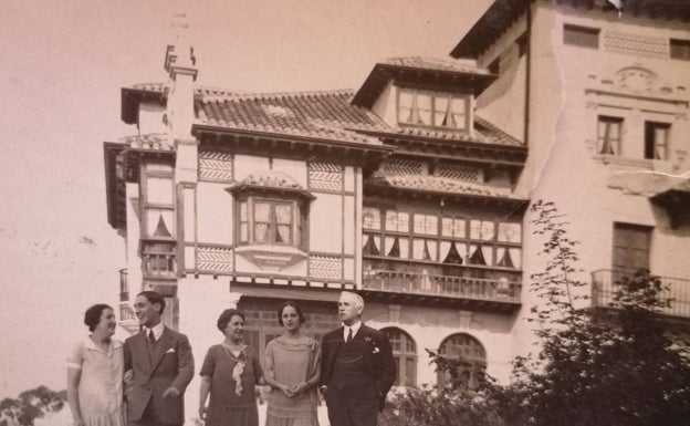 El edificio más bonito de Astillero, se hace centenario