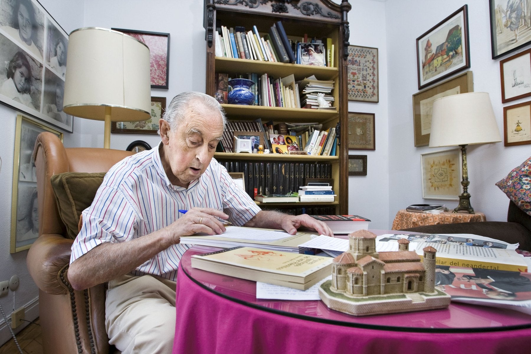 La Sociedad Prehistórica premia hoy la labor de «referencia» del Instituto Sautuola