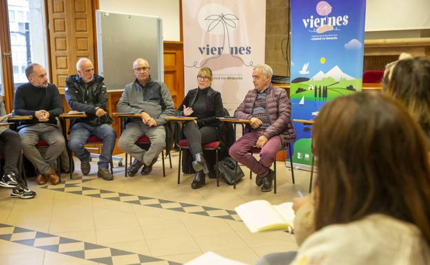 Constituida la Mesa para la prevención de la soledad no deseada en Campoo-Los Valles