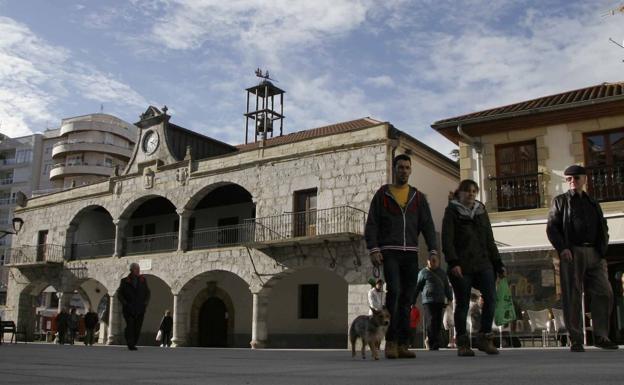 Malestar en las Ampas de Laredo al perder el servicio de conciliación para la Navidad