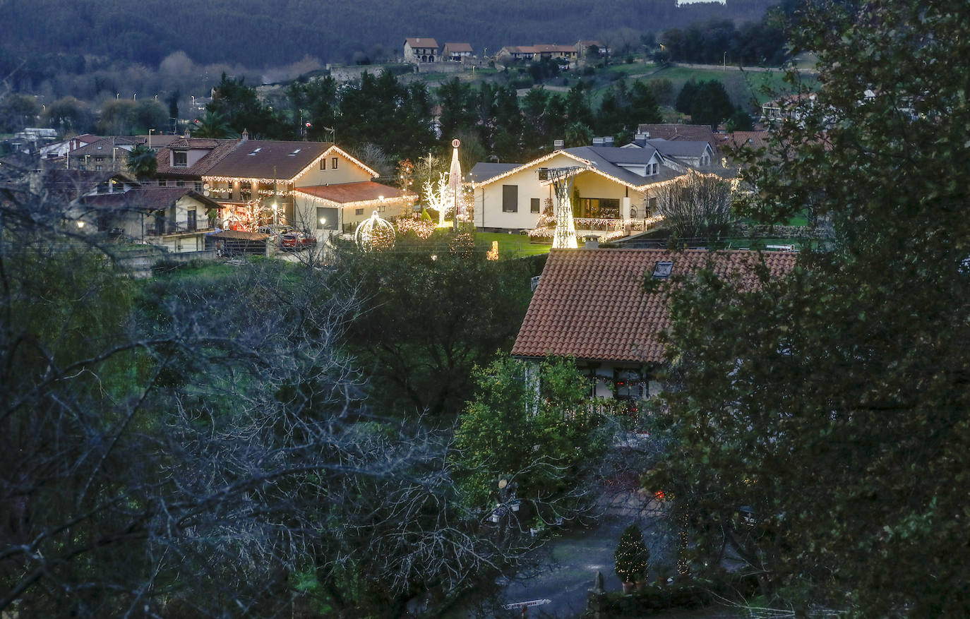 Quijano se viste de luz por Navidad