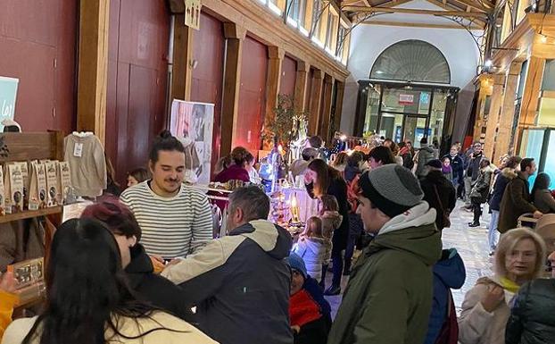 El Mercado del Este acoge este domingo un mercadillo navideño