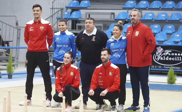 Carlos García y Laura Abascal se imponen en el Marina Solidaria