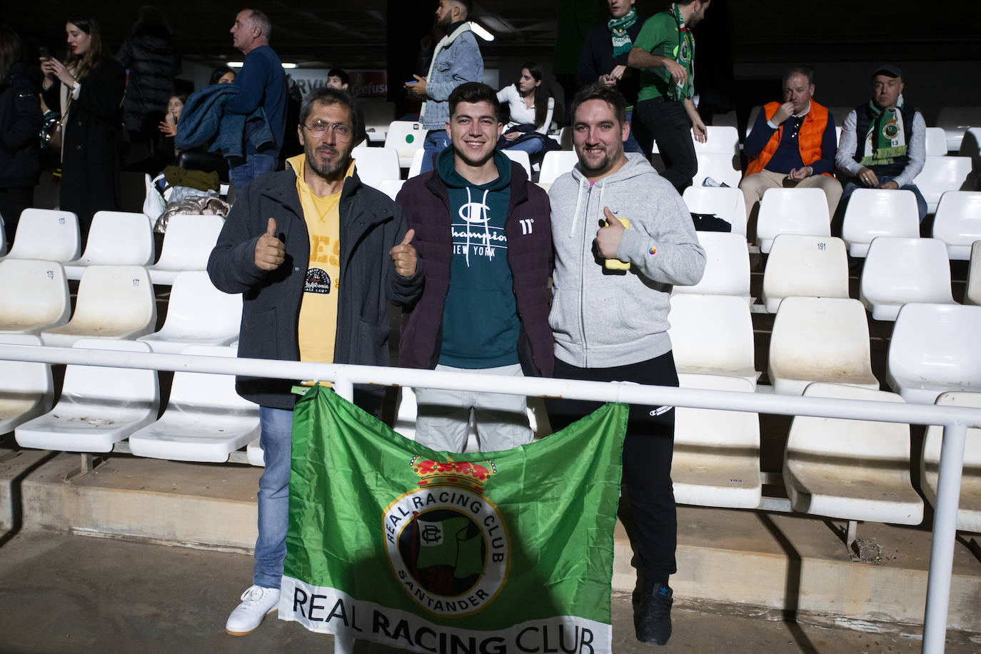 El Racing cambia de cara y golea al Cartagena