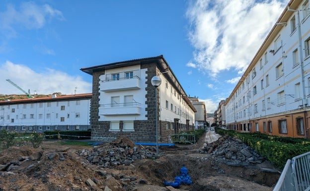 El Ayuntamiento de Laredo cortará el agua el día 27 en el entorno de las Casas Amarillas