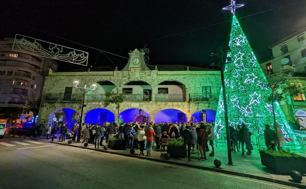 Unidos x Laredo considera «torpe y contraproducente» cortar el tráfico en Revellón sin alternativas